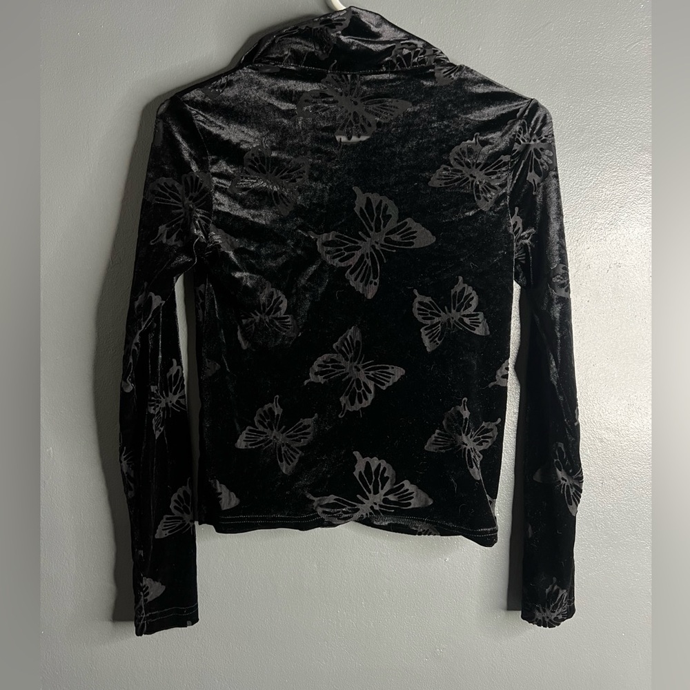 Butterfly button up - Picture 4 of 4
